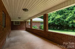 2012 N Deal Ave, Newton, NC 28658 - Photo 4