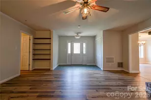 106 Dons Ct, Shelby, NC 28150 - Photo 2