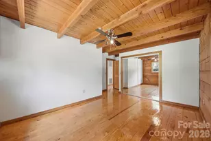 2079 Icard Ridge Rd, Taylorsville, NC 28681 - Photo 18