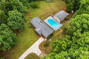 801 St Marks Church Rd, Bessemer City, NC 28016 - Photo 32