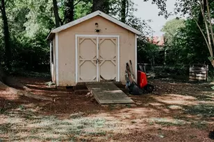 624 Princess St, Gastonia, NC 28052 - Photo 14