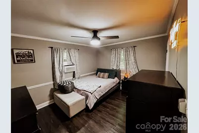624 Princess Street, Gastonia, NC 28052 - Photo 8