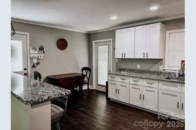624 Princess Street, Gastonia, NC 28052 - Photo 4
