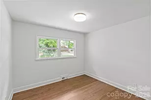 1915 Birchcrest Dr, Charlotte, NC 28205 - Photo 14