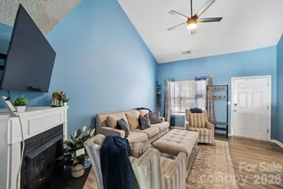 5427 Kimmerly Woods Drive, Charlotte, NC 28215 - Photo 2