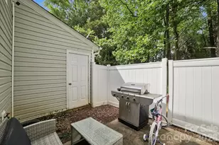 5427 Kimmerly Woods Dr, Charlotte, NC 28215 - Photo 20