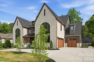 6133 Creola Rd, Charlotte, NC 28270 - Photo 2