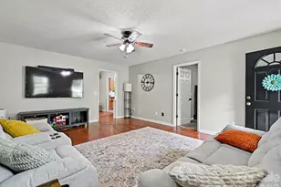 1040 Foxrun Cir SE, Concord, NC 28025 - Photo 6