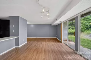9405 Old Concord Rd, Charlotte, NC 28213 - Photo 8