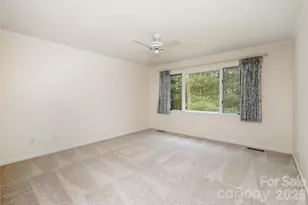 434 Crowfields Dr, Asheville, NC 28803 - Photo 20