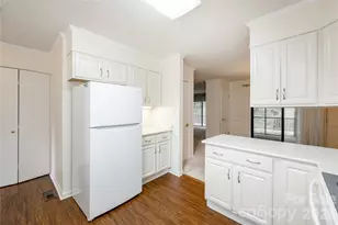 434 Crowfields Dr, Asheville, NC 28803 - Photo 12