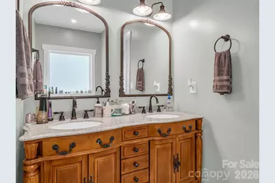 565 Pinewood Knoll Drive, Hendersonville, NC 28739 - Photo 24