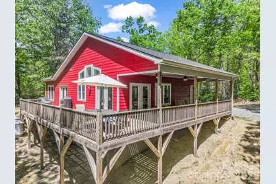 565 Pinewood Knoll Drive, Hendersonville, NC 28739 - Photo 1