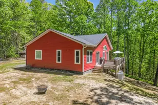 565 Pinewood Knoll Dr, Hendersonville, NC 28739 - Photo 36