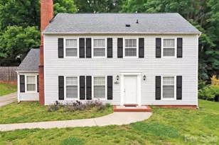 621 Winter Wood Dr, Matthews, NC 28105 - Photo 1