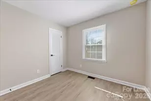 4706 Walden Ct, Charlotte, NC 28210 - Photo 26