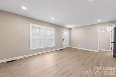 4706 Walden Court, Charlotte, NC 28210 - Photo 10