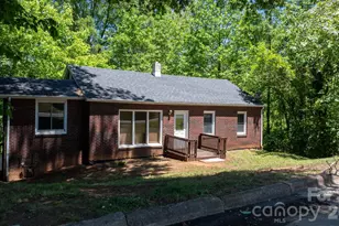 722 E F St, Newton, NC 28658 - Photo 14