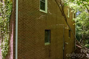 722 E F St, Newton, NC 28658 - Photo 18