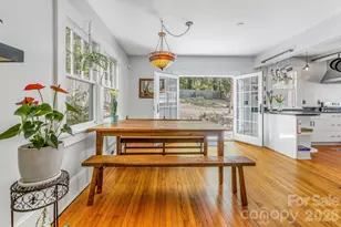 22 Westover Dr, Asheville, NC 28801 - Photo 2