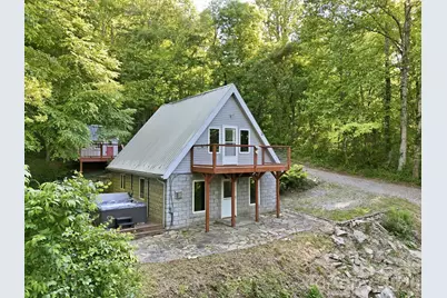 98 Sparkling Springs Road, Fairview, NC 28730 - Photo 2