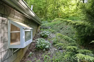 98 Sparkling Springs Rd, Fairview, NC 28730 - Photo 32