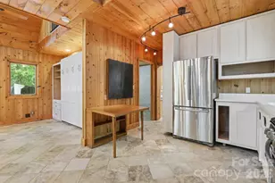 98 Sparkling Springs Rd, Fairview, NC 28730 - Photo 12