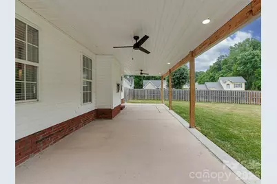 9221 Forest Green Drive, Charlotte, NC 28227 - Photo 24