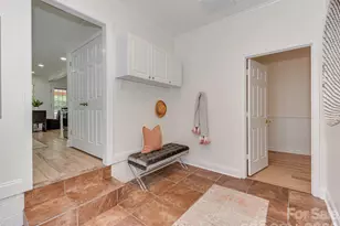 9221 Forest Green Dr, Charlotte, NC 28227 - Photo 14