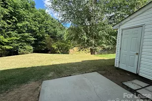 3251 Blythe Ridge Ct, Charlotte, NC 28213 - Photo 22