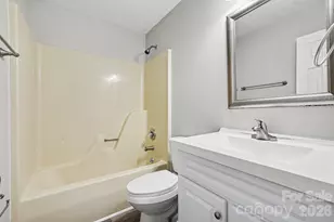 1201 Ashford St, Charlotte, NC 28214 - Photo 12