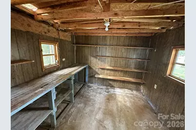 406 E L Street, Newton, NC 28658 - Photo 18