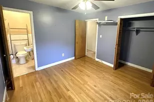 406 E L St, Newton, NC 28658 - Photo 18