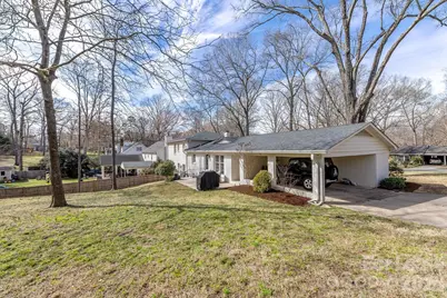 1116 Circlewood Drive, Charlotte, NC 28211 - Photo 36