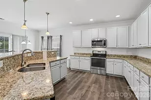 10006 Rocky Ford Club Rd, Charlotte, NC 28269 - Photo 2