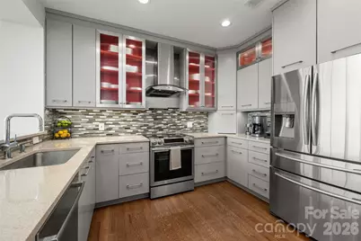 400 N Church Street #616, Charlotte, NC 28202 - Photo 6