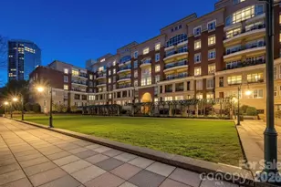 400 N Church St, Charlotte, NC 28202 - Photo 28