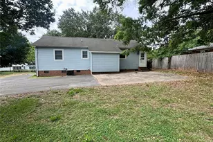 401 Blackwelder St, China Grove, NC 28023 - Photo 12