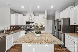 2022 Napa Valley Dr, Waxhaw, NC 28173 - Photo 12