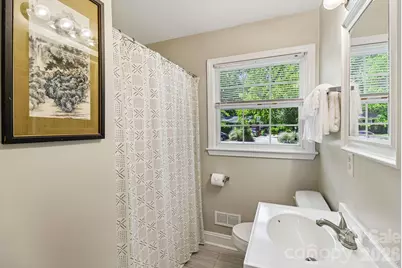 2809 Albany Lane, Charlotte, NC 28205 - Photo 14
