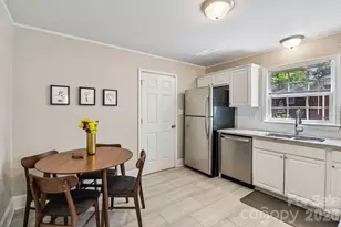 2809 Albany Ln, Charlotte, NC 28205 - Photo 8