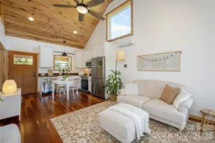 18 N Bear Vw Dr, Hendersonville, NC 28792 - Photo 8