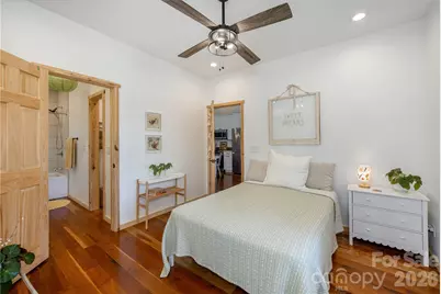 18 N Bear View Drive, Hendersonville, NC 28792 - Photo 14