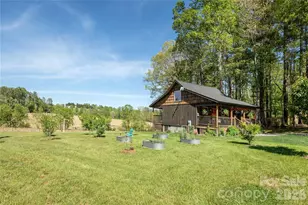 18 N Bear Vw Dr, Hendersonville, NC 28792 - Photo 24