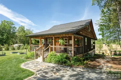18 N Bear View Drive, Hendersonville, NC 28792 - Photo 1
