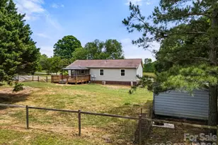5129 Harmony Church Rd, Edgemoor, SC 29712 - Photo 32
