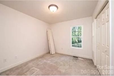 1919 2nd Avenue SW, Hickory, NC 28602 - Photo 20