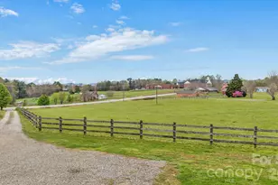 2228 Sparta Rd, North Wilkesboro, NC 28659 - Photo 4