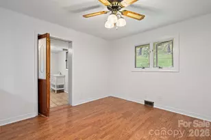 55 Boydston St, Canton, NC 28716 - Photo 16