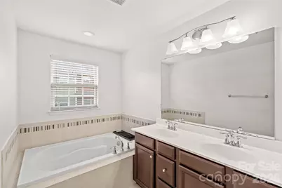 2435 Alyssa Lane, Charlotte, NC 28208 - Photo 24